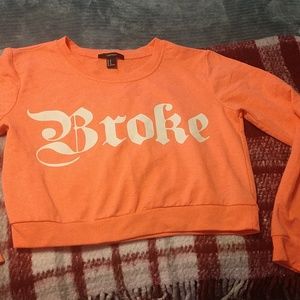 Broke cropped sweatshirt.size M